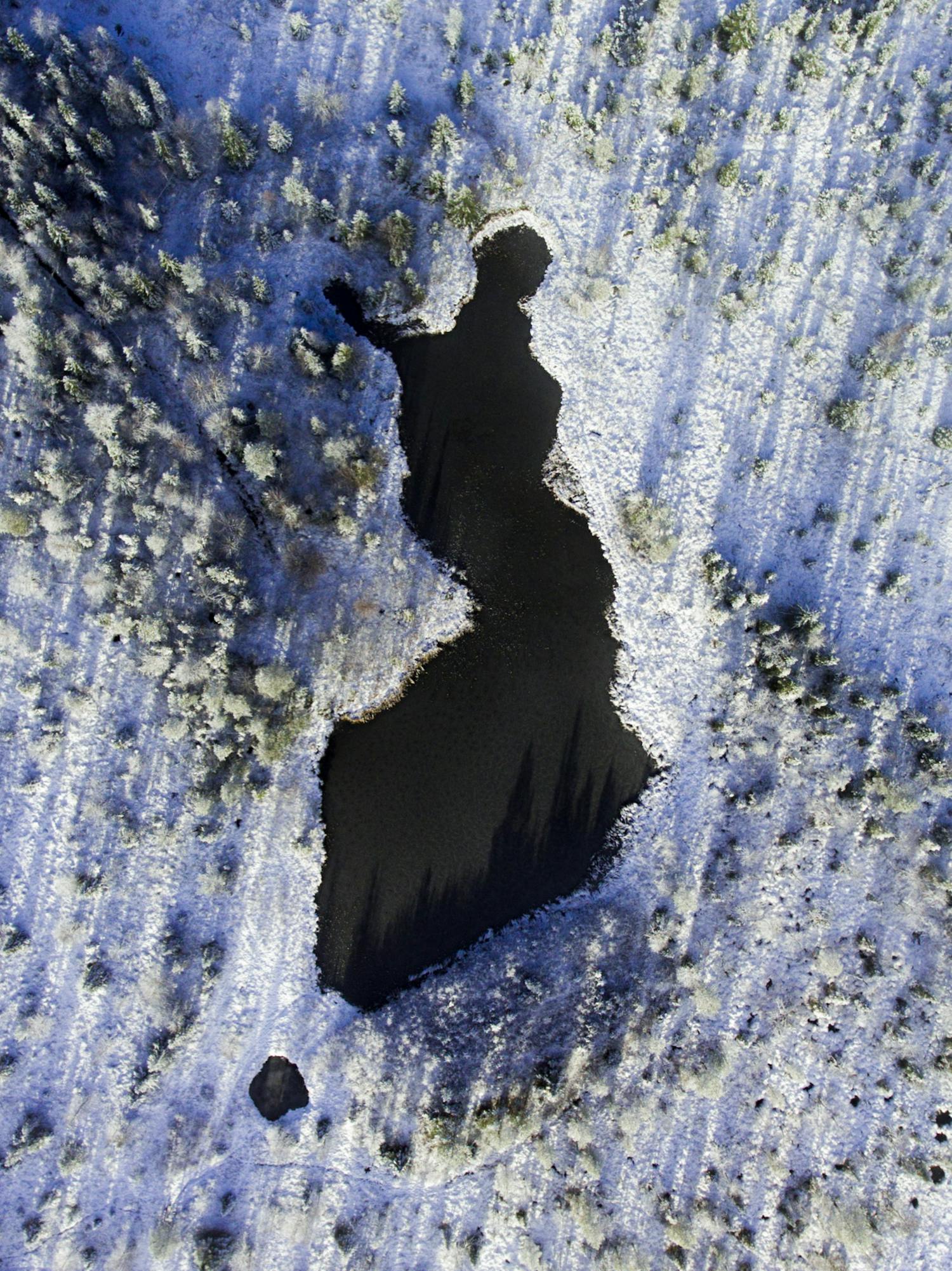 Bedste dronebillede 2017 Tommi Hiltunens dronebillede af søen Neitokainen, der har form som Finland.